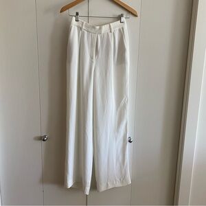 🍂fall drop🍂 Aritzia Babaton effortless pants white birch